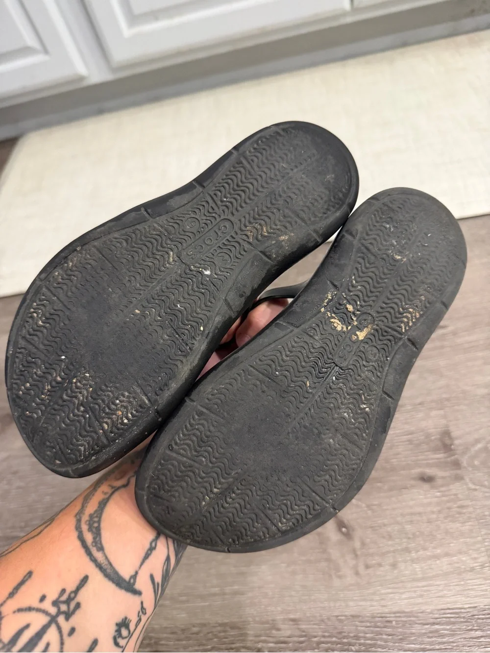 Crocs Black Slip-On Strappy Slide Sandals